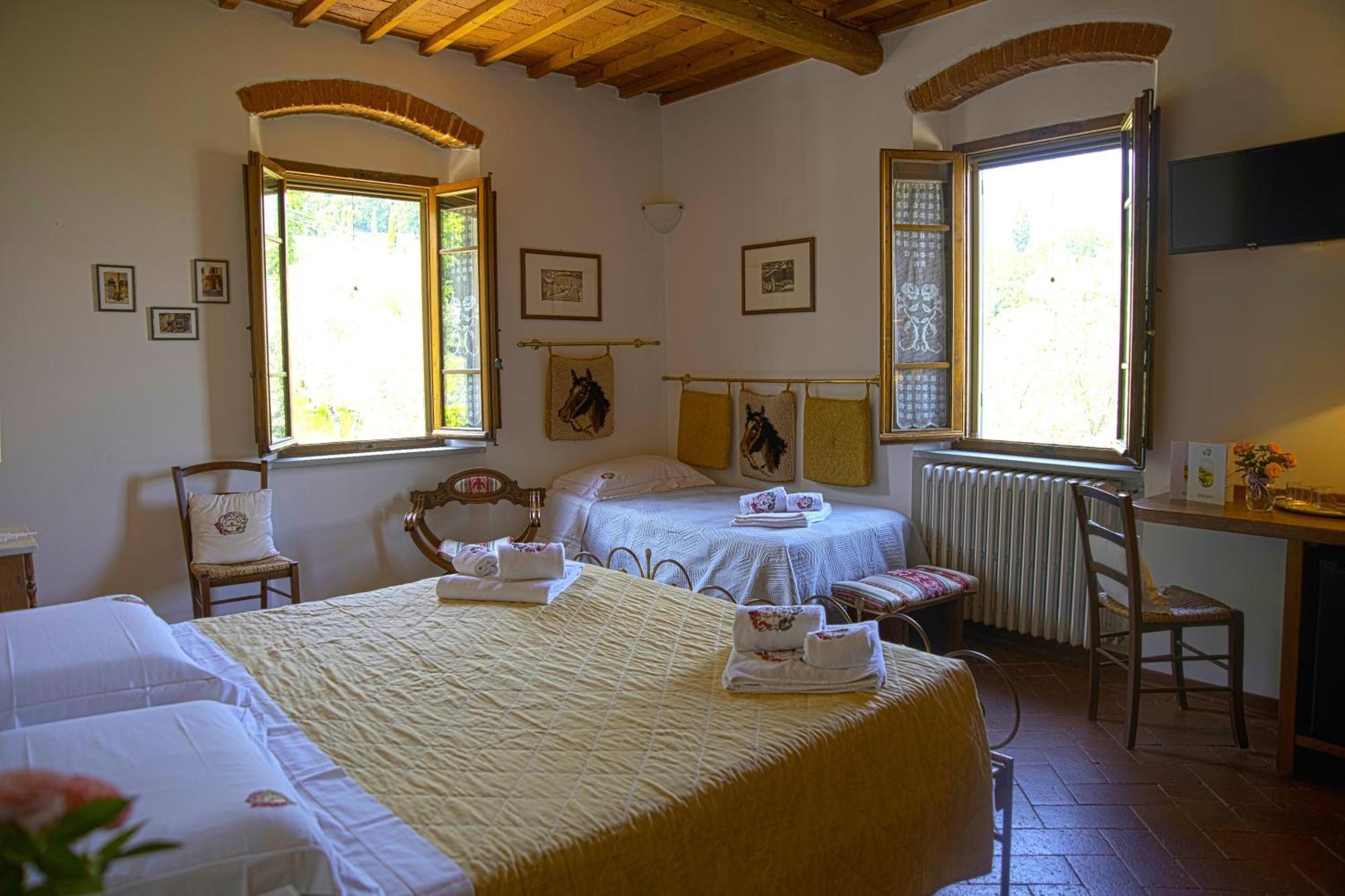 Agriturismo Il Calesse Quarrata Exteriör bild