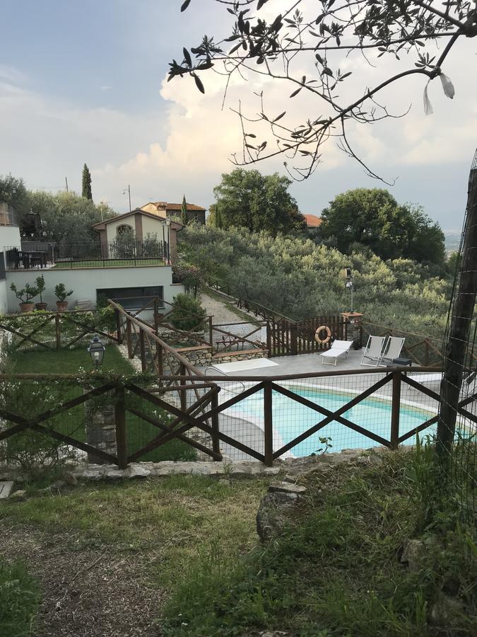 Agriturismo Il Calesse Quarrata Exteriör bild