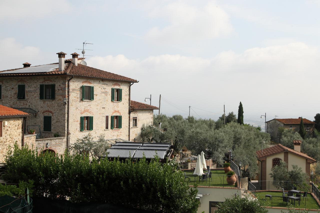 Agriturismo Il Calesse Quarrata Exteriör bild