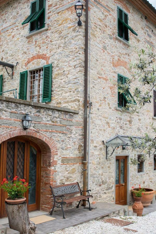 Agriturismo Il Calesse Quarrata Exteriör bild