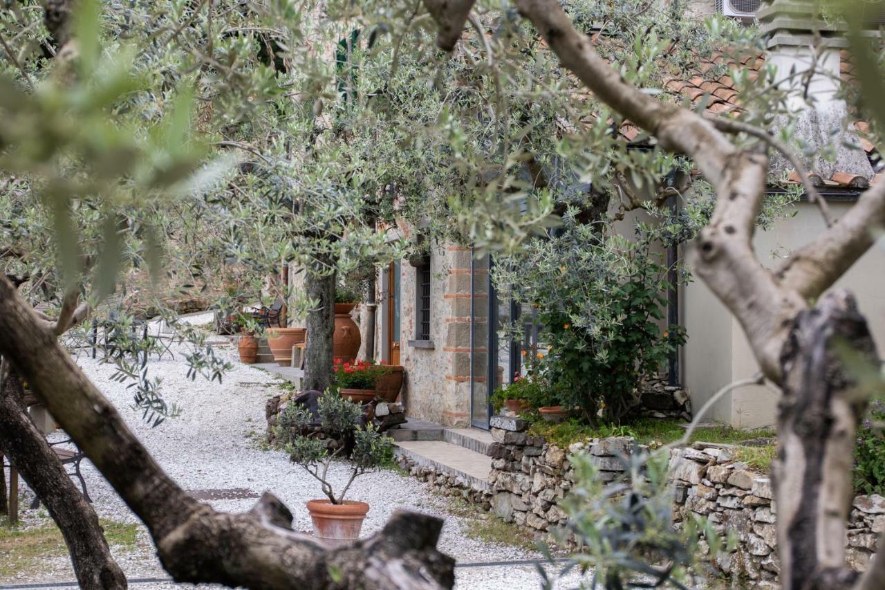 Agriturismo Il Calesse Quarrata Exteriör bild